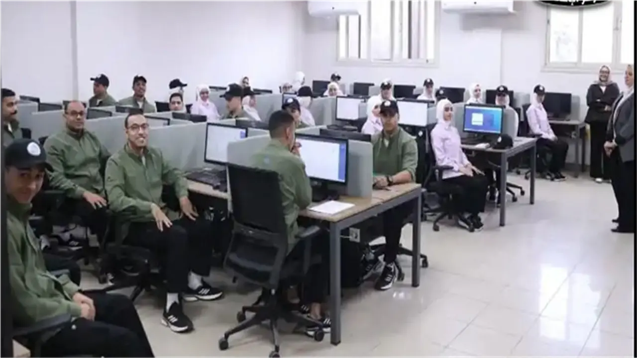 إعلان جديد.. منحة مجانية لدورة شتاء 2026 في ريادة الأعمال لبناء القدرات